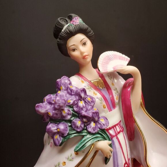 The Iris Princess by Lena Liu Porcelain Figurine The Danbury Mint - Picture 6 of 12